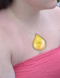 amber necklace