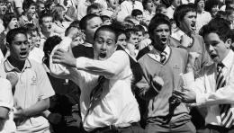 1000 boys doing the Haka.