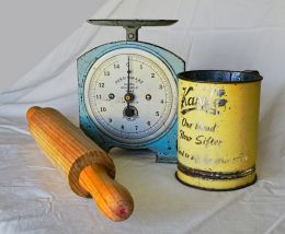 Antique baking utensils