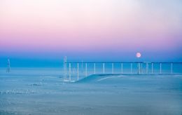 Chilling Landscape under the Cold Moon