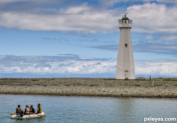 Boulder Bank Light House