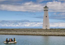 Boulder Bank Light House