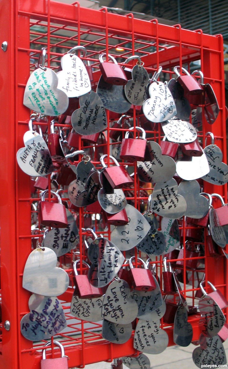 Love locks