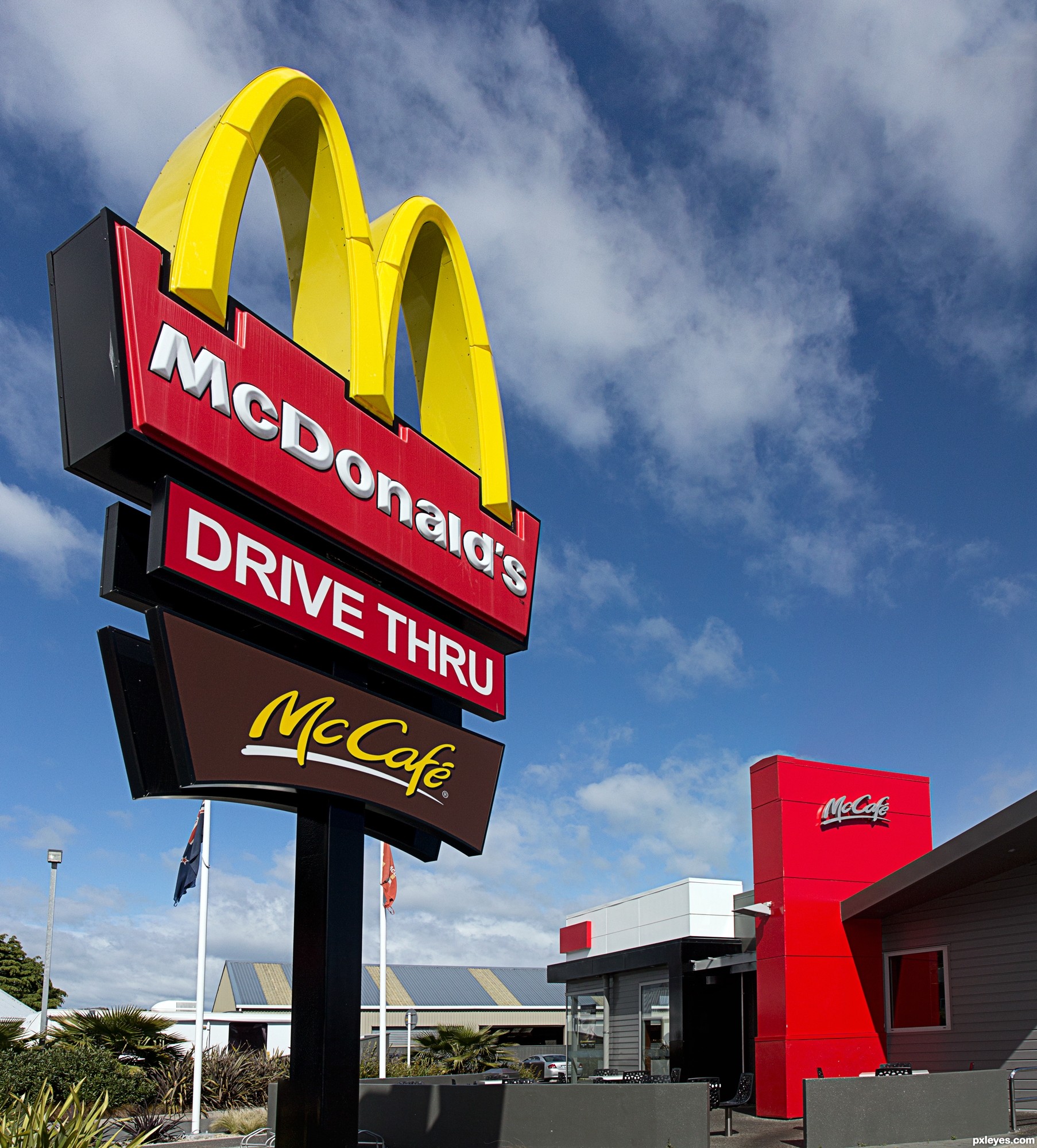 mcdonalds drive thru mcdonalds drive thru