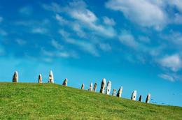 Leaning Menhirs