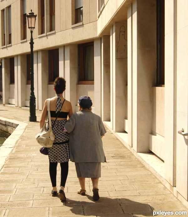 stroll with mom