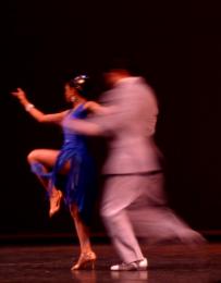 Tango dancers