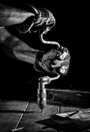 Hand drill