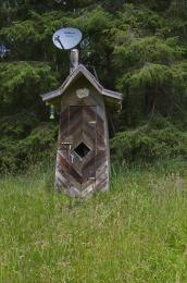 1st Class Outhouse