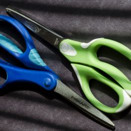 PairsofPairsofScissors