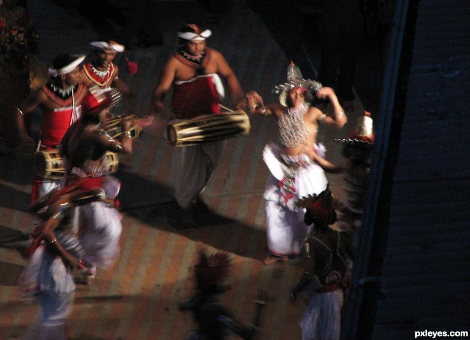 Entry number 106891 Dancers, Kandy