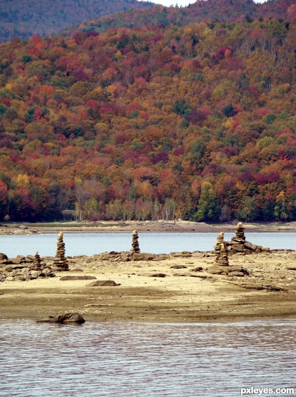 Fall Cairns