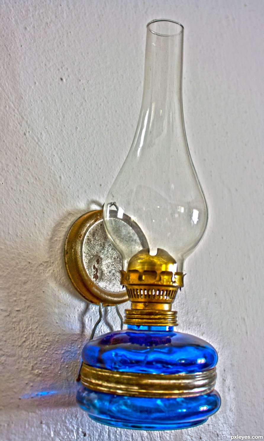 Oil lamp