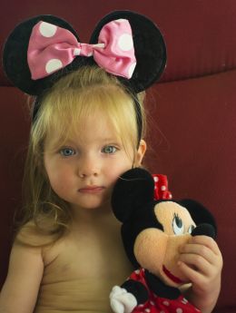 Gianna with Minnie Mouse