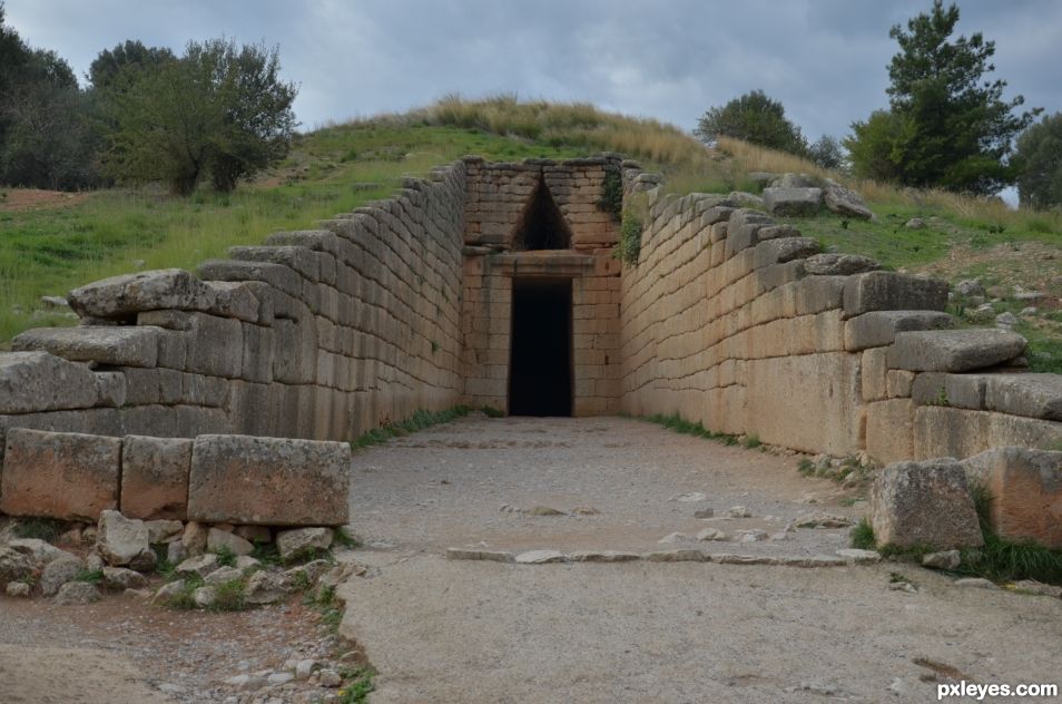 Creation of Treasury of Atreus - Tomb of Agamemnon: Step 1