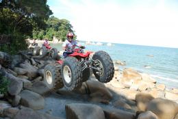 big foot run on the beach rock