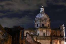 Roman Foro church Picture