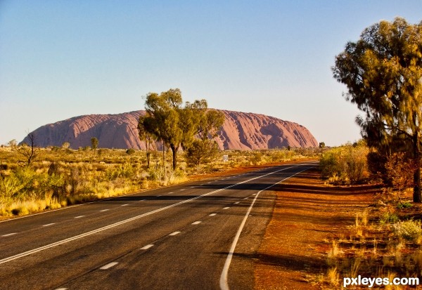 Roar to Uluru