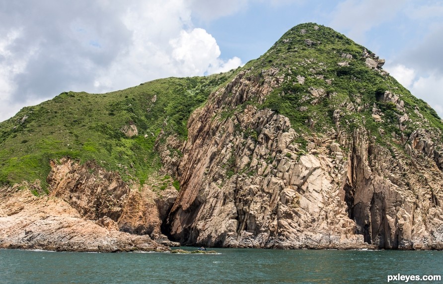 Small boat, Big rock