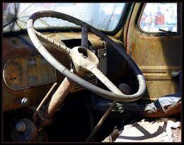 Vintage STEERING Wheel