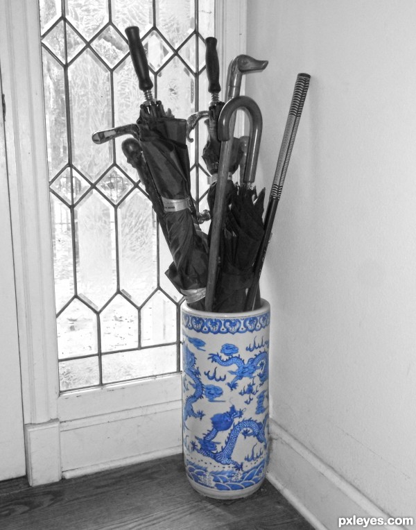 Umbrella stand