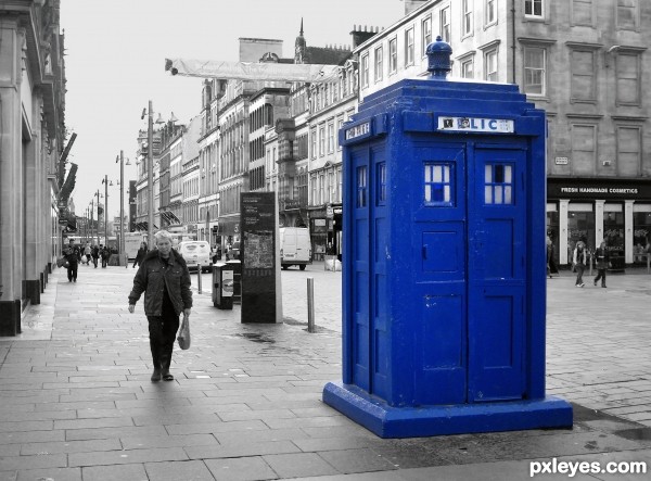 Tardis Arrives Unnoticed