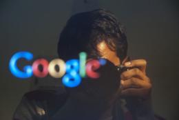 Its me behind google Picture