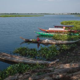 Mekongcanoes