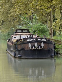 Houseboat for sale