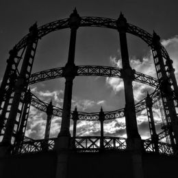 GasHolder