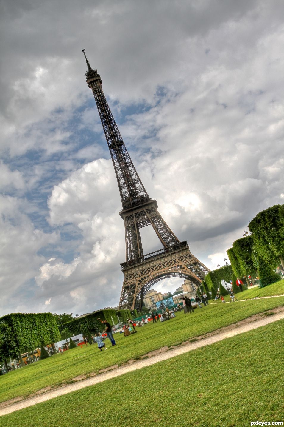 La Tour Eiffel