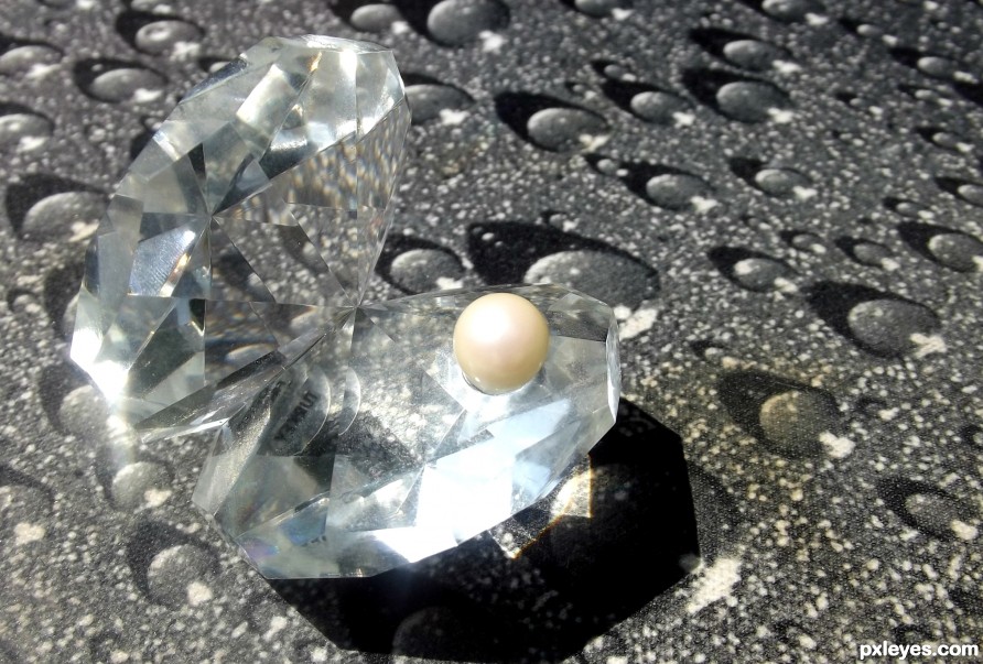Crystal pearl in water