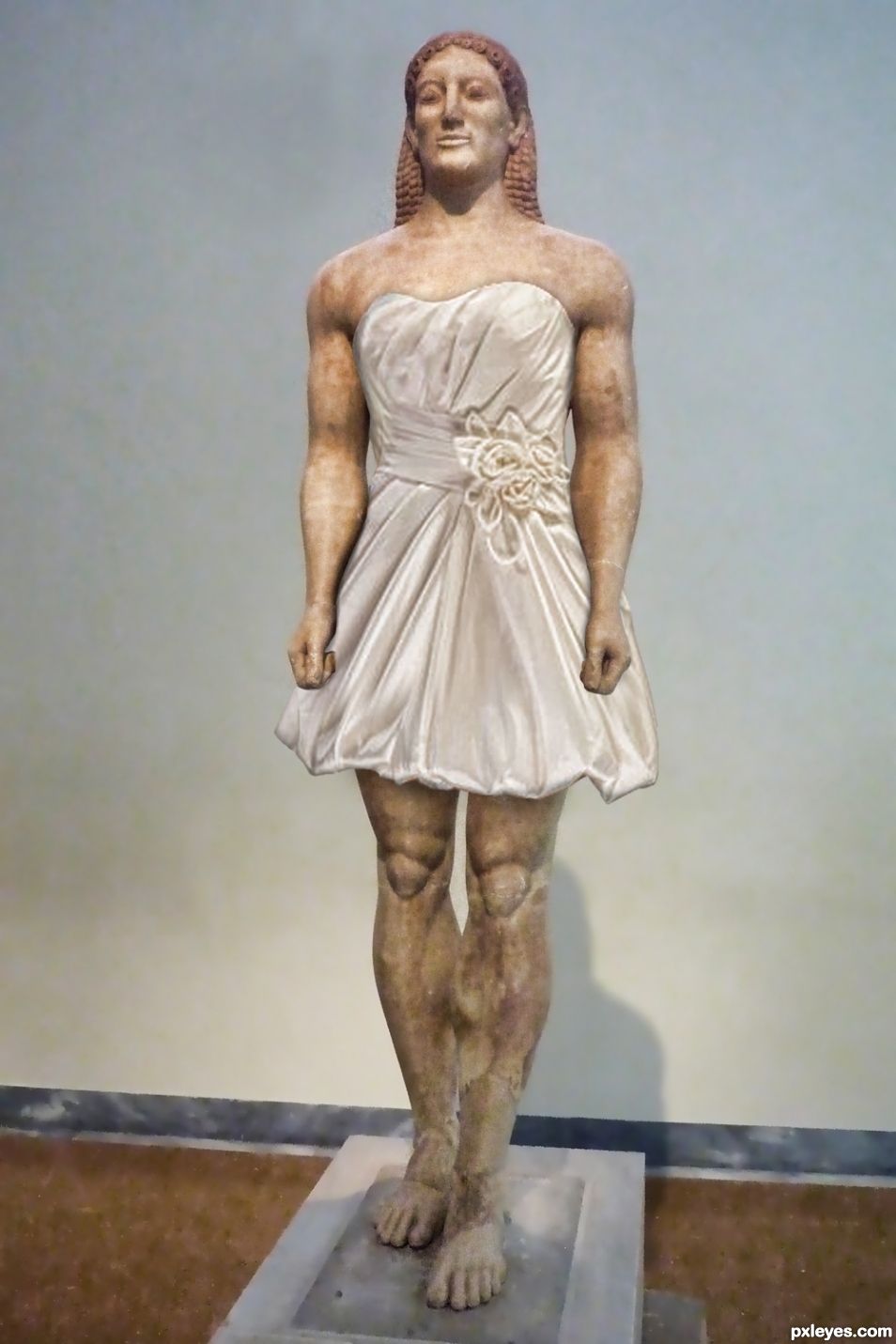 Kouros in Drag