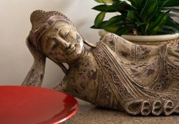 lying buddha