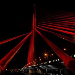 StreetLightsonRedBridge