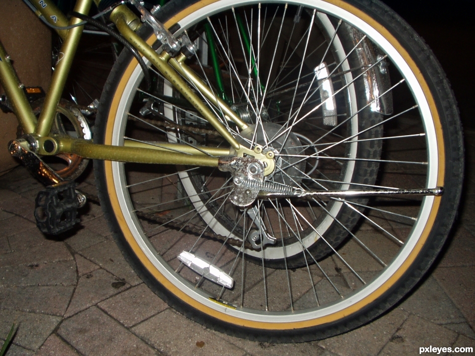 Creation of Bicycle Tire Rainbows: Step 1