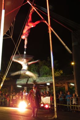 Spinning hanging