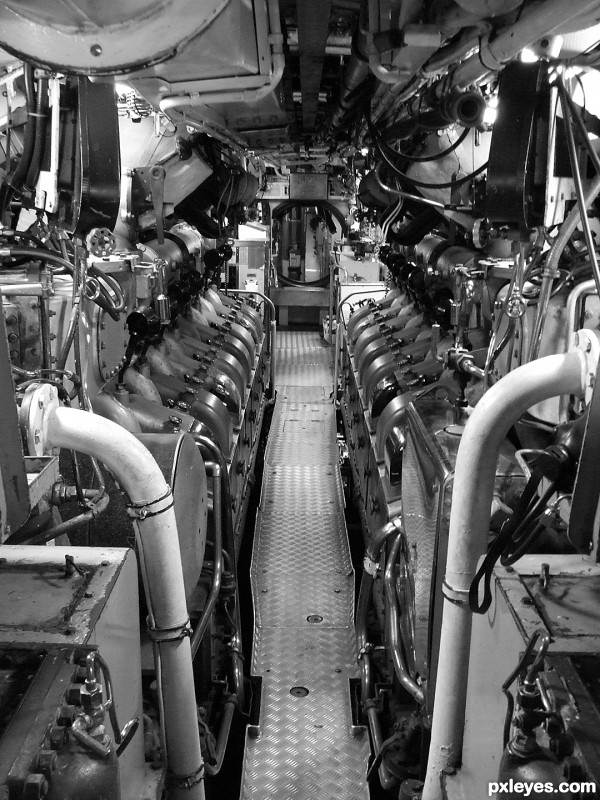 Submarine internal