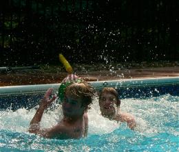 pool wrestling 