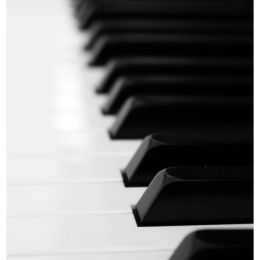 PianoKeys