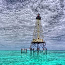 AlligatorReeflighthouse