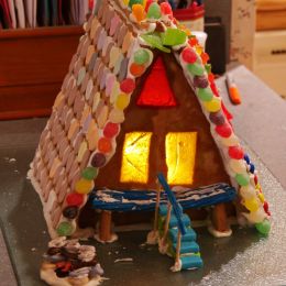 AFrameGingerbreadHouse