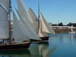 Triangular sails