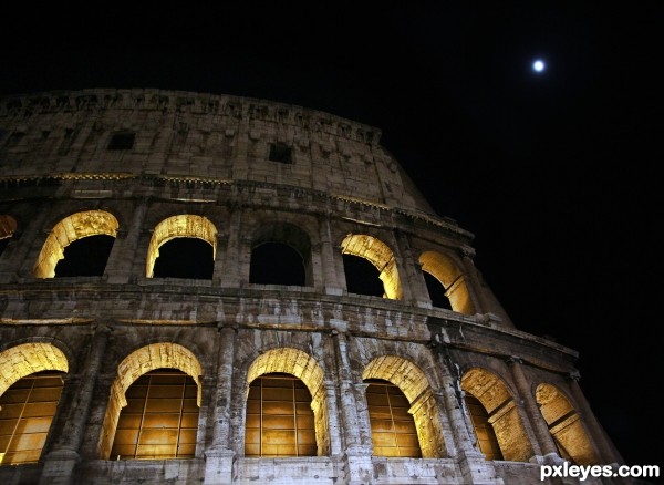 Colosseo and the moon