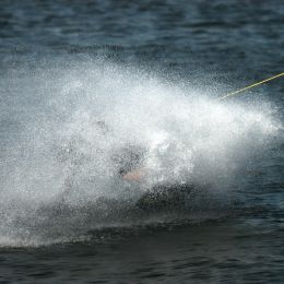 Hiddenwakeboarder