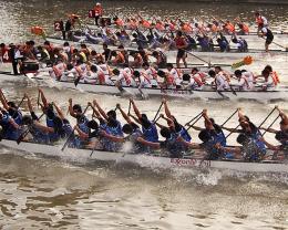 SINGAPORE RIVER REGATTA