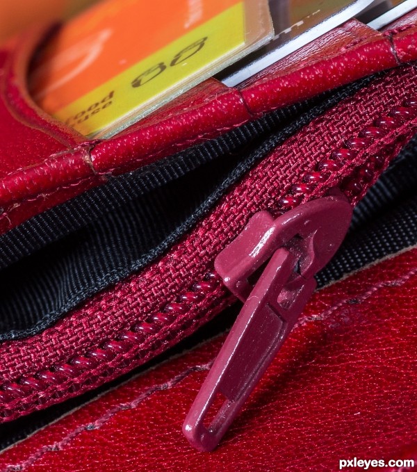 small zip in wallet